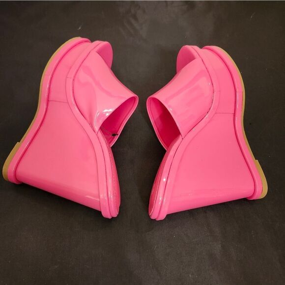 BRAND NEW FOREVER OPEN-TOE PLATFORM BLOCK-HEEL SANDAL - Picture 11 of 16